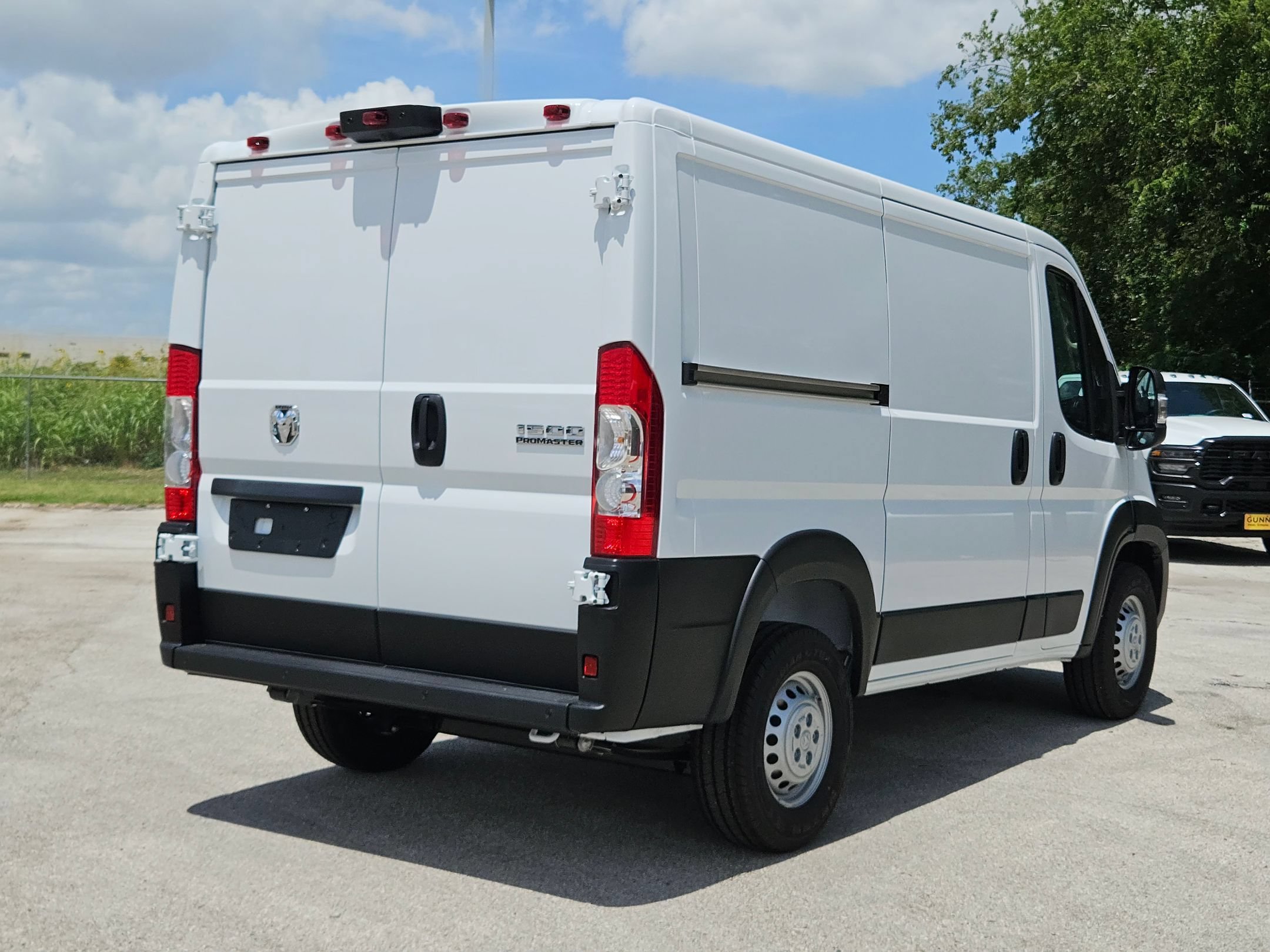 New 2026 RAM ProMaster 1500 FWD image 3