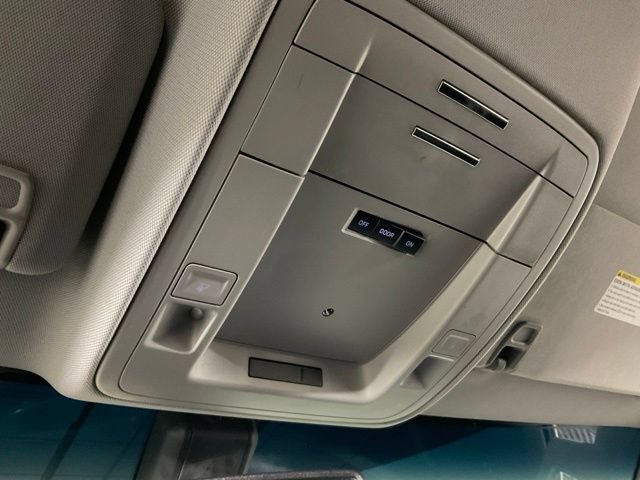 Used 2020 GMC Yukon SLE AWD/4WD image 17
