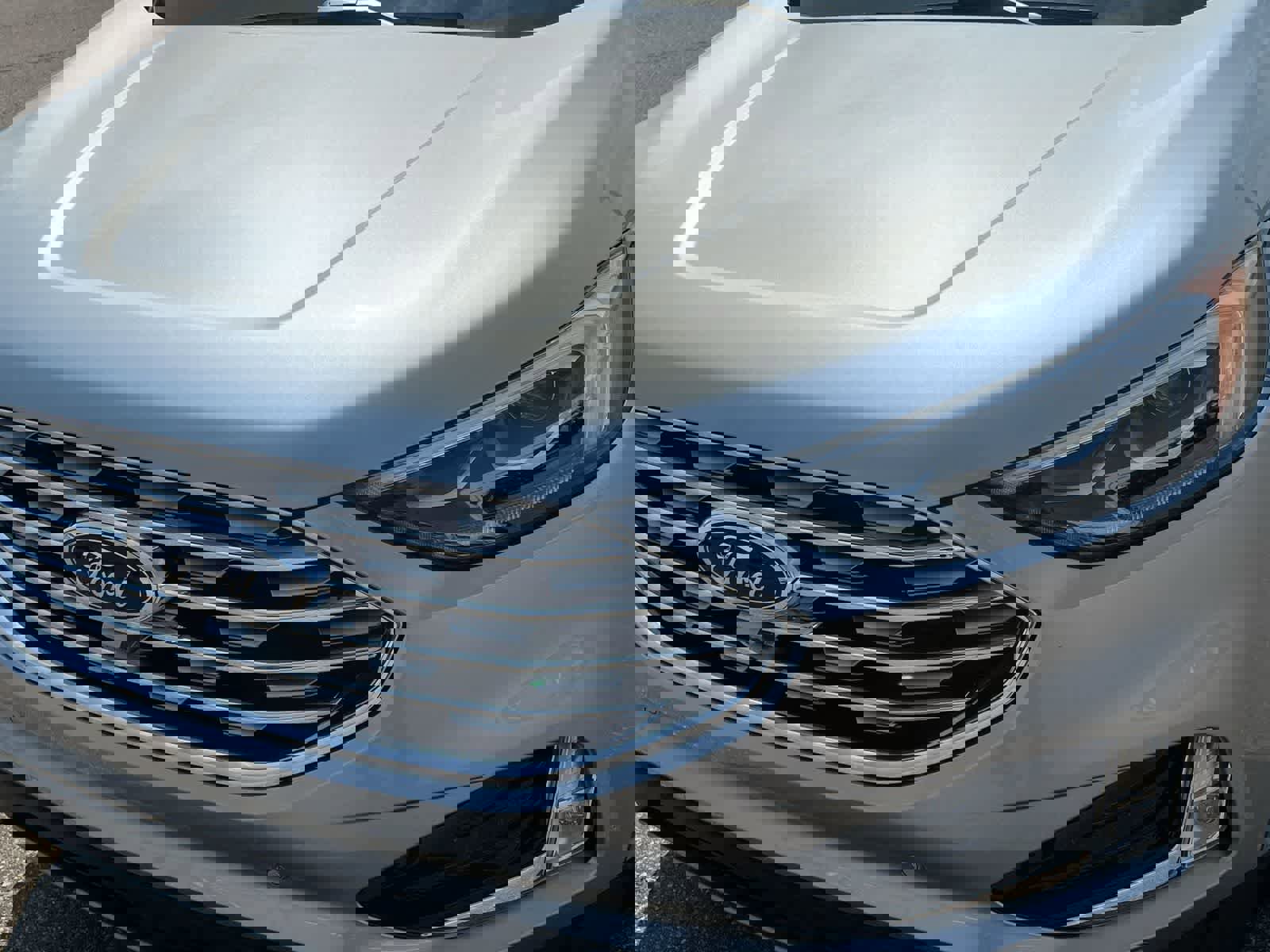 Used 2024 Ford Edge Titanium w/ Equipment Group 301A image 11