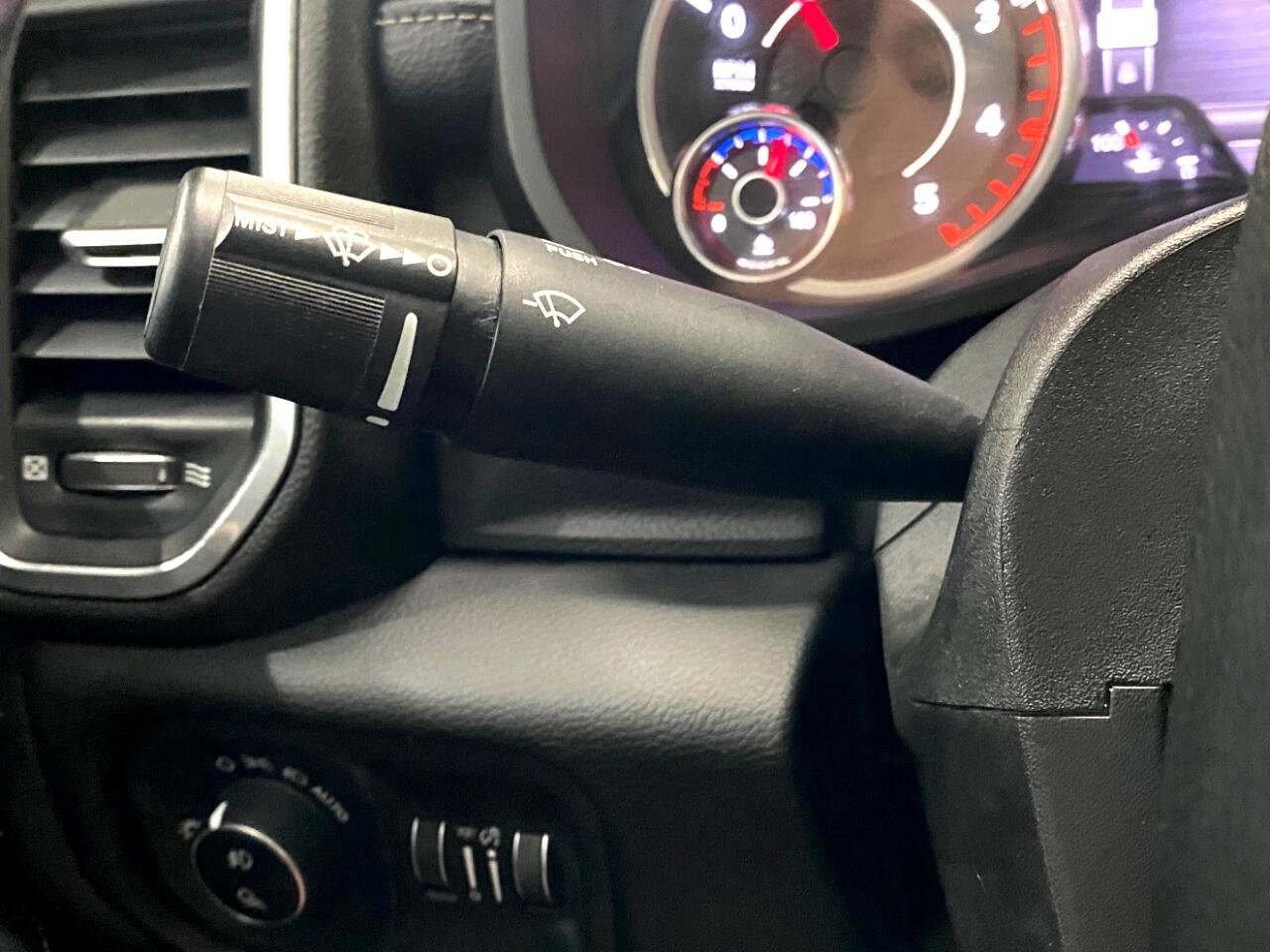 Used 2021 RAM 2500 Laramie image 13