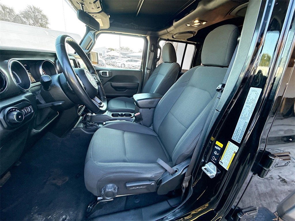 Used 2021 Jeep Wrangler Unlimited Sport image 22