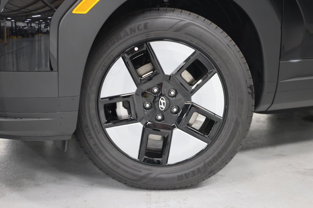 Certified 2026 Hyundai Santa Fe SE AWD/4WD image 11
