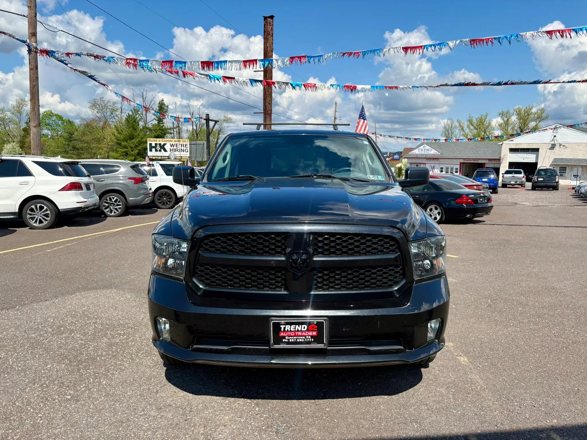 Used 2017 RAM 1500 Express w/ Black Ram 1500 Express Group image 8