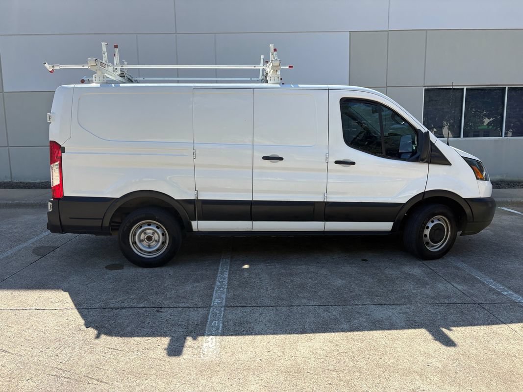 Used 2019 Ford Transit 150 130 Low Roof RWD image 5