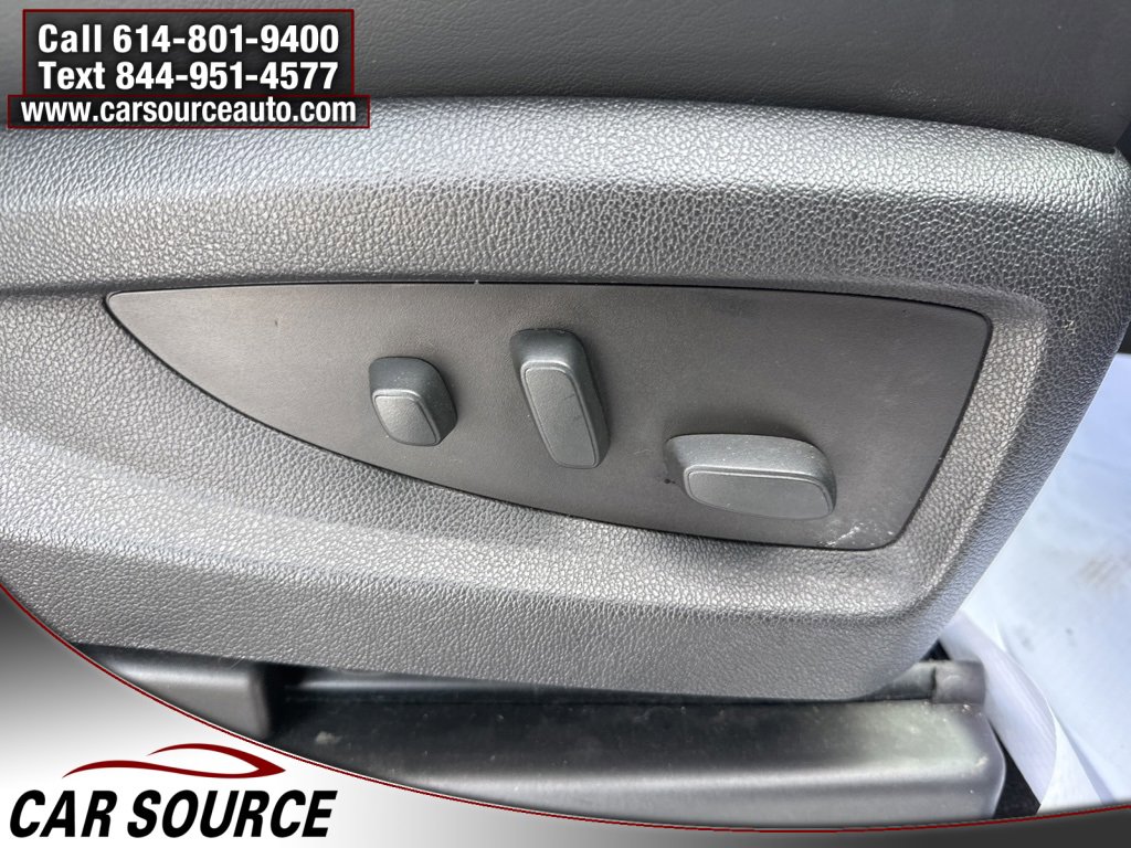 Used 2016 GMC Yukon Denali w/ Open Road Package image 53