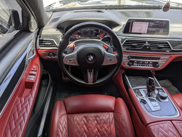 Used 2022 BMW 740i w/ M Sport Package RWD image 15