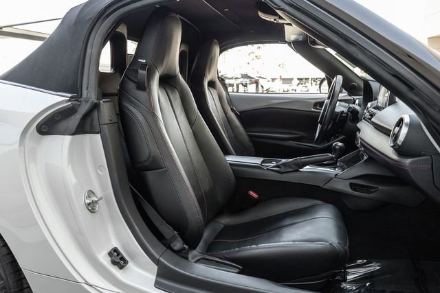 Used 2016 MAZDA MX-5 Miata Grand Touring image 14