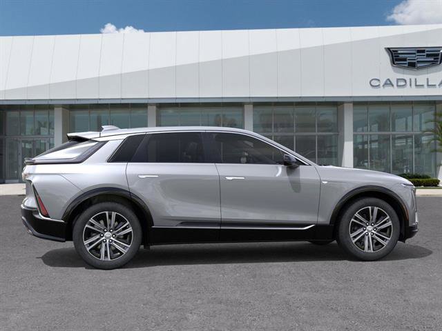 New 2026 Cadillac Lyriq Luxury RWD image 6