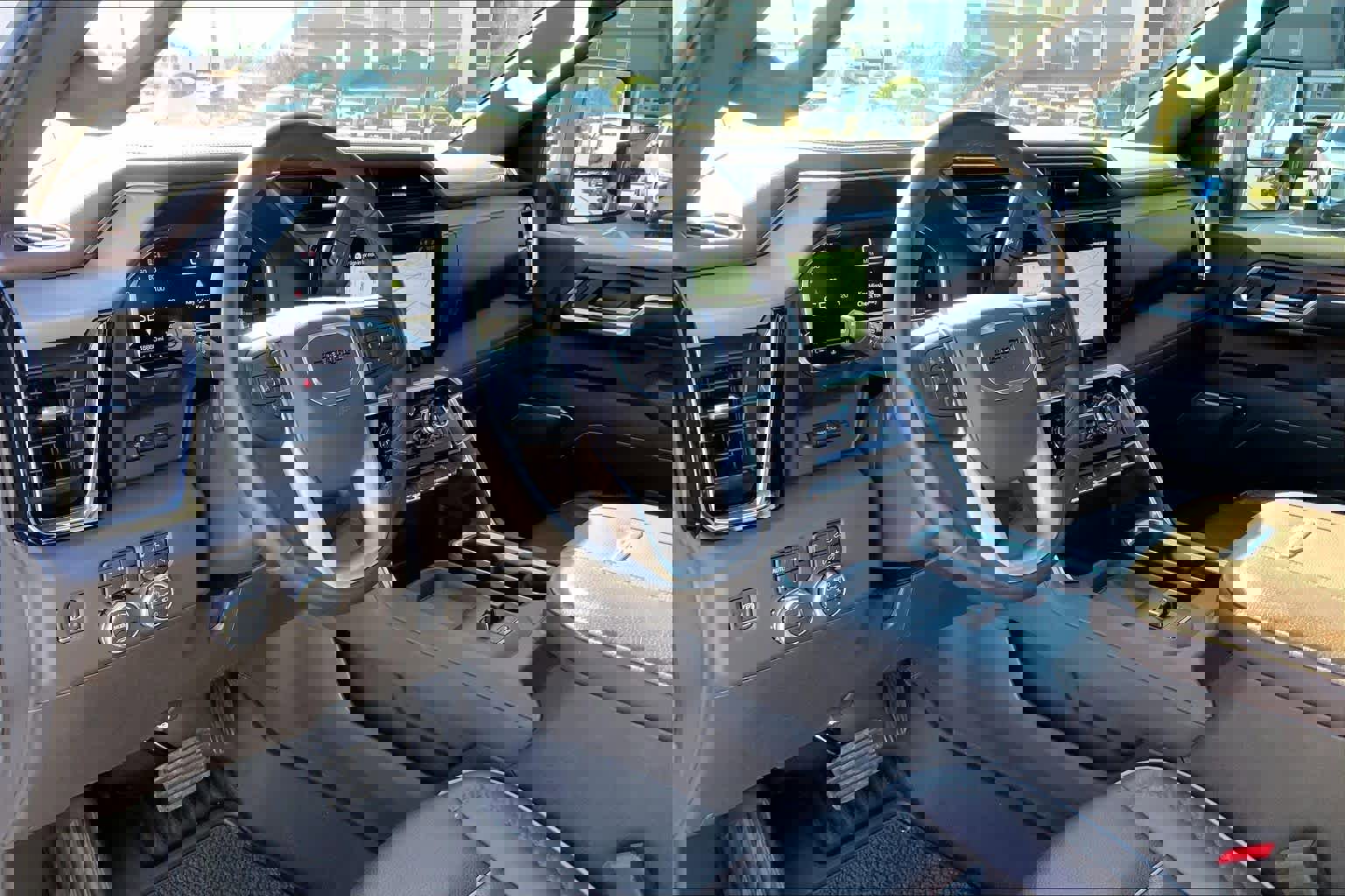 Used 2024 GMC Sierra 2500 Denali w/ Denali Reserve Package image 18