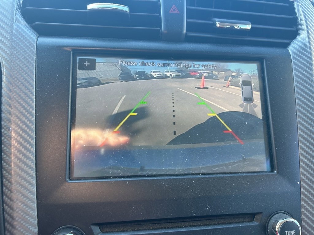 Used 2017 Ford Fusion SE w/ Equipment Group 201A image 12