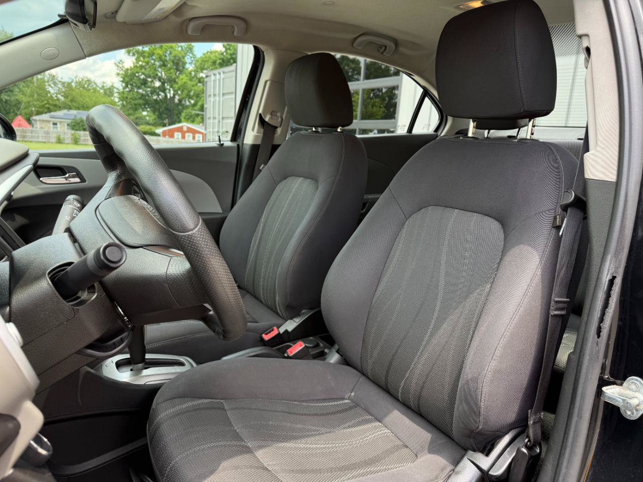Used 2020 Chevrolet Sonic LT FWD image 12