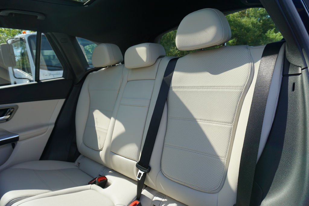 Certified 2024 Mercedes-Benz GLC 300 4MATIC image 24