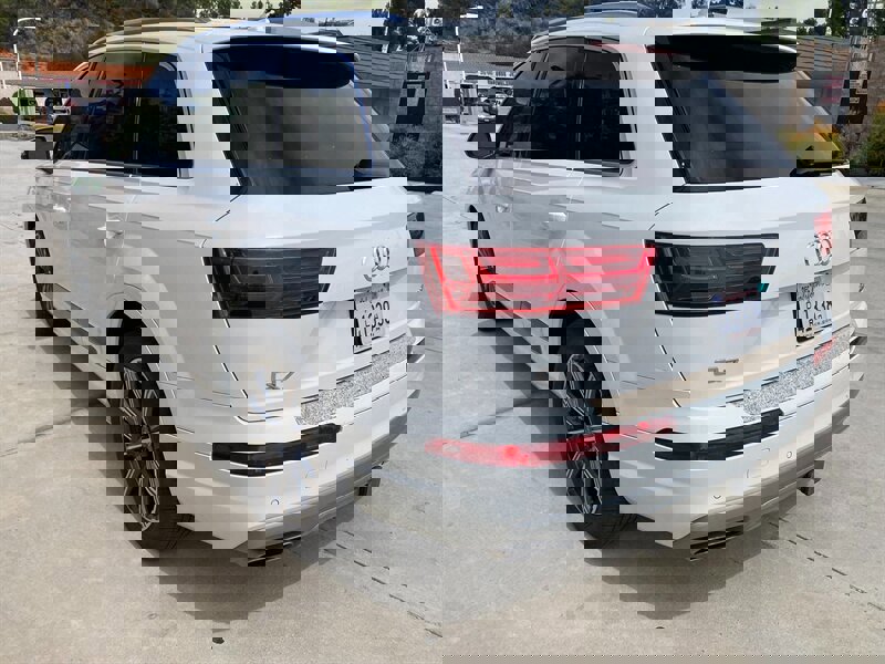 Used 2017 Audi Q7 3.0T Premium Plus image 11