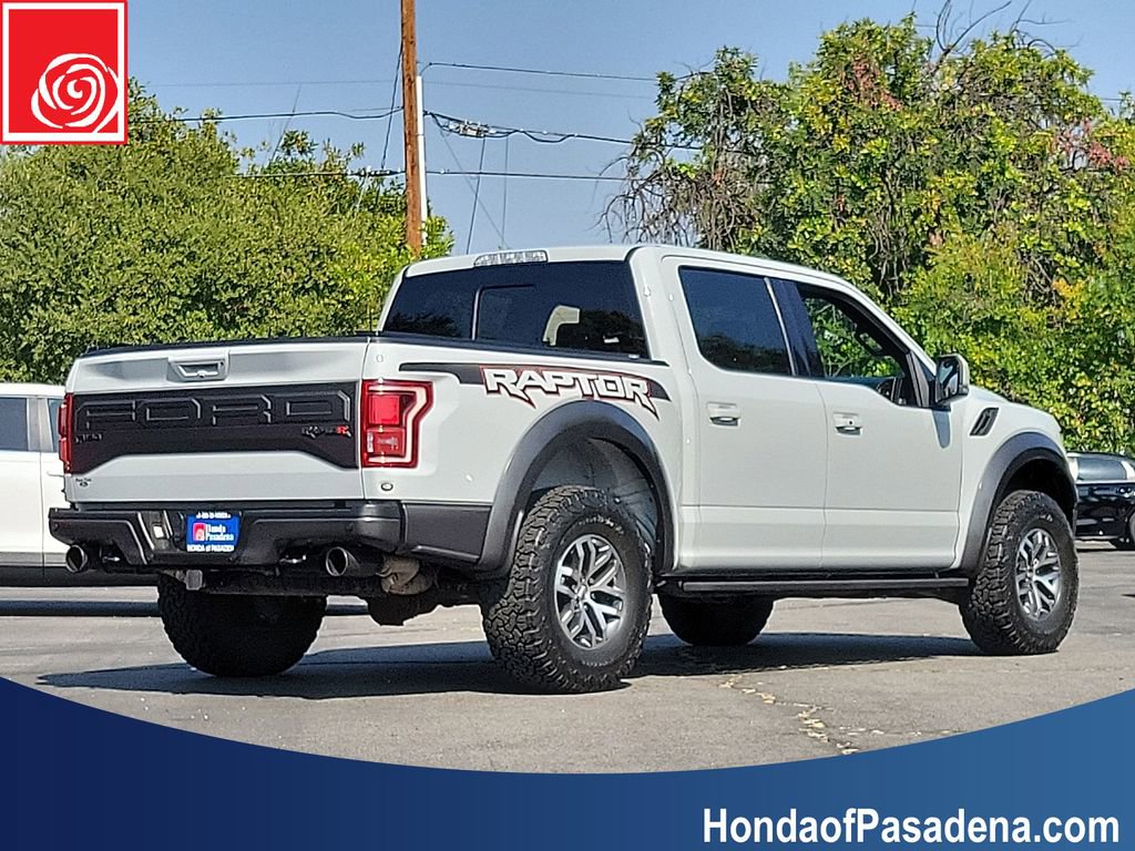 Used 2017 Ford F150 Raptor w/ Equipment Group 802A Luxury AWD/4WD image 2