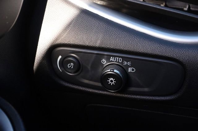 Used 2024 Chevrolet Malibu LT image 18