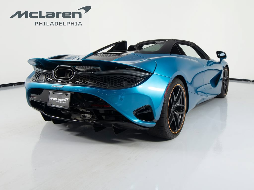 Used 2024 McLaren 750S Spider RWD image 6