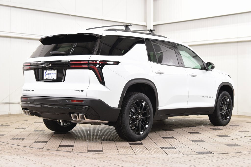 New 2026 Chevrolet Traverse LT w/ Midnight/Sport Edition image 8