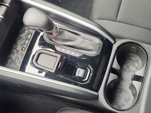 Used 2023 Chevrolet Colorado LT w/ LT Convenience Package II image 16