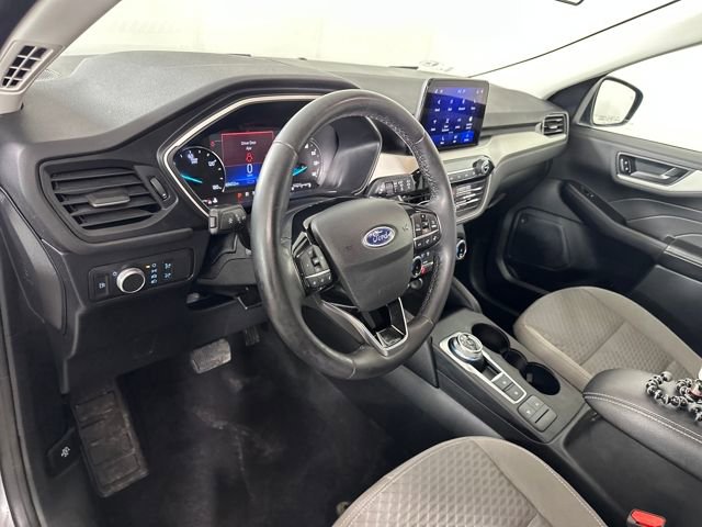 Used 2022 Ford Escape SE w/ Cold Weather Package image 13