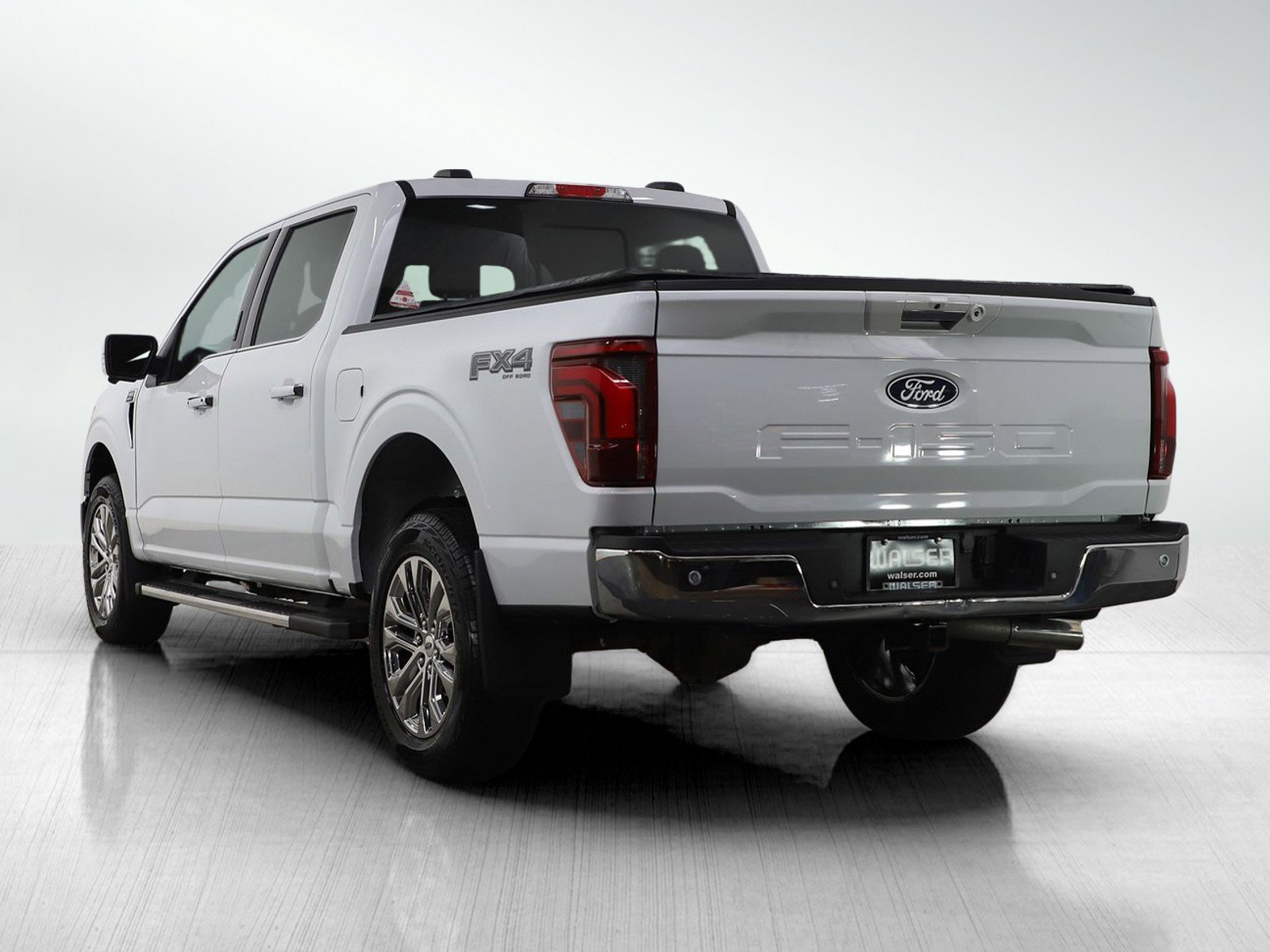 Used 2024 Ford F150 Lariat w/ Equipment Group 502A High image 3