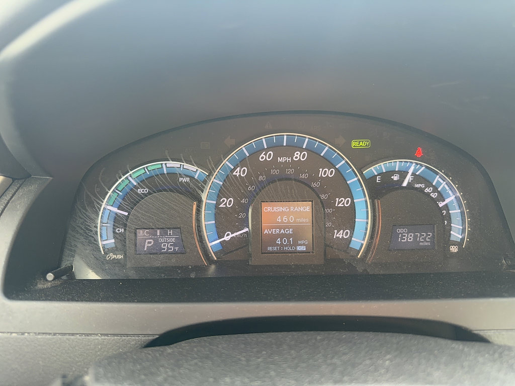 Used 2014 Toyota Camry LE FWD image 8