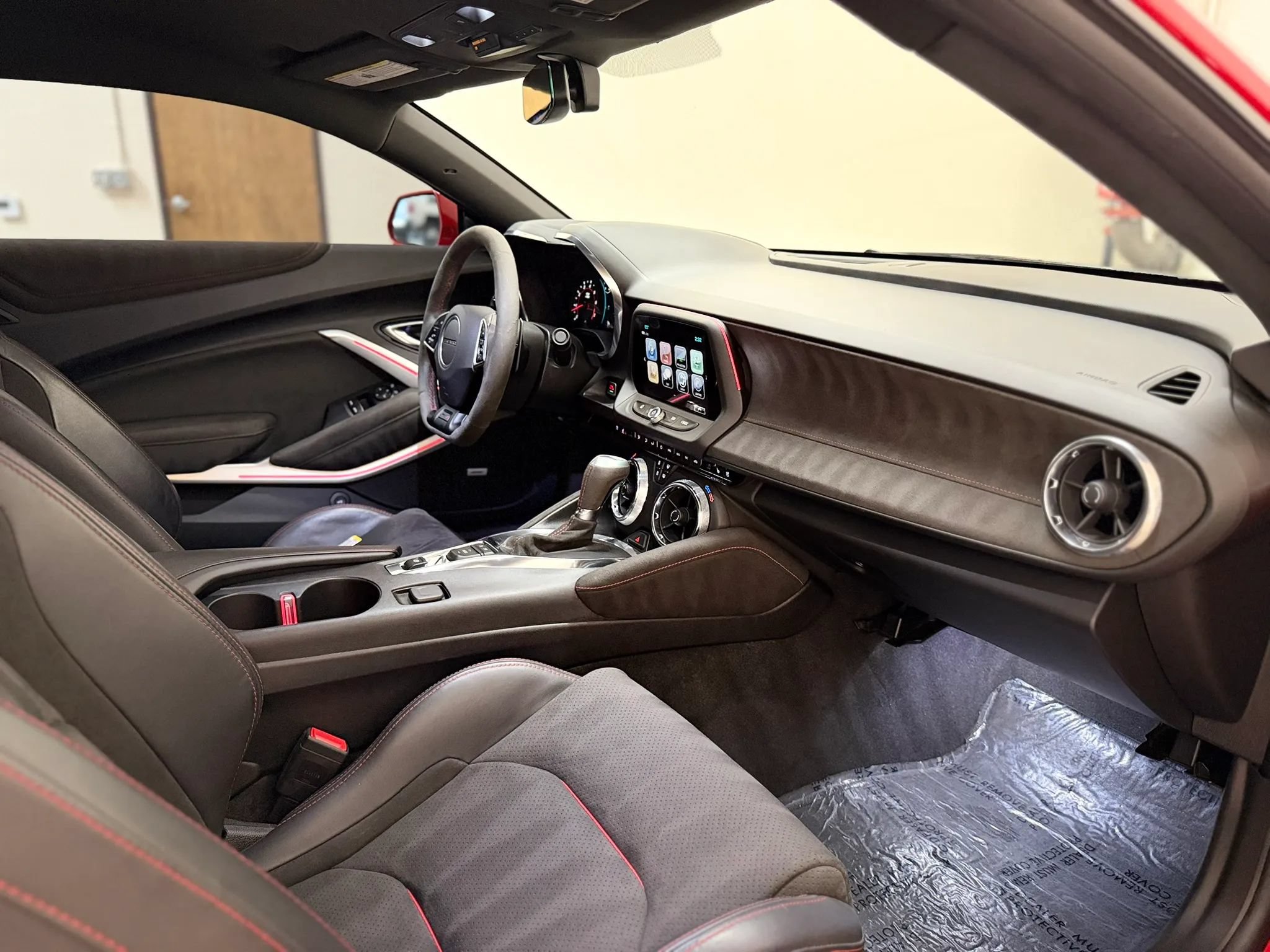 Used 2018 Chevrolet Camaro ZL1 RWD image 23