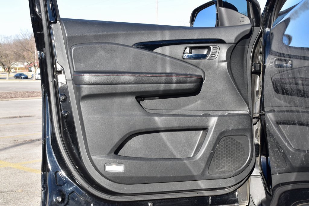 Used 2020 Honda Pilot Black Edition image 7