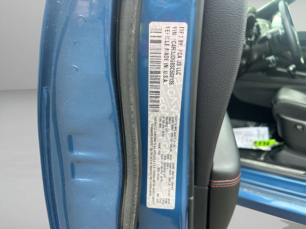 Used 2025 Dodge Durango GT image 32