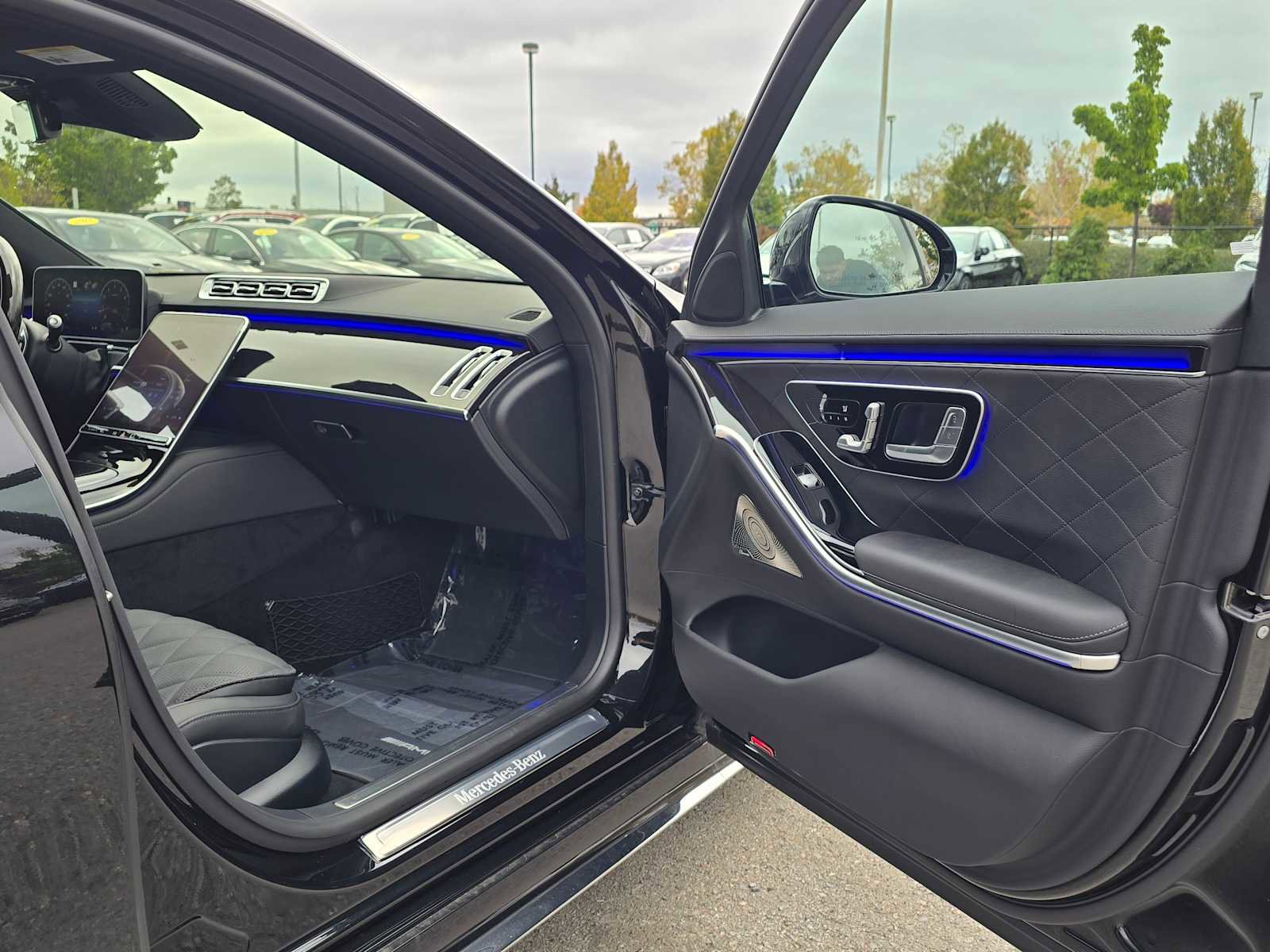 Used 2024 Mercedes-Benz S 580 4MATIC Sedan image 10