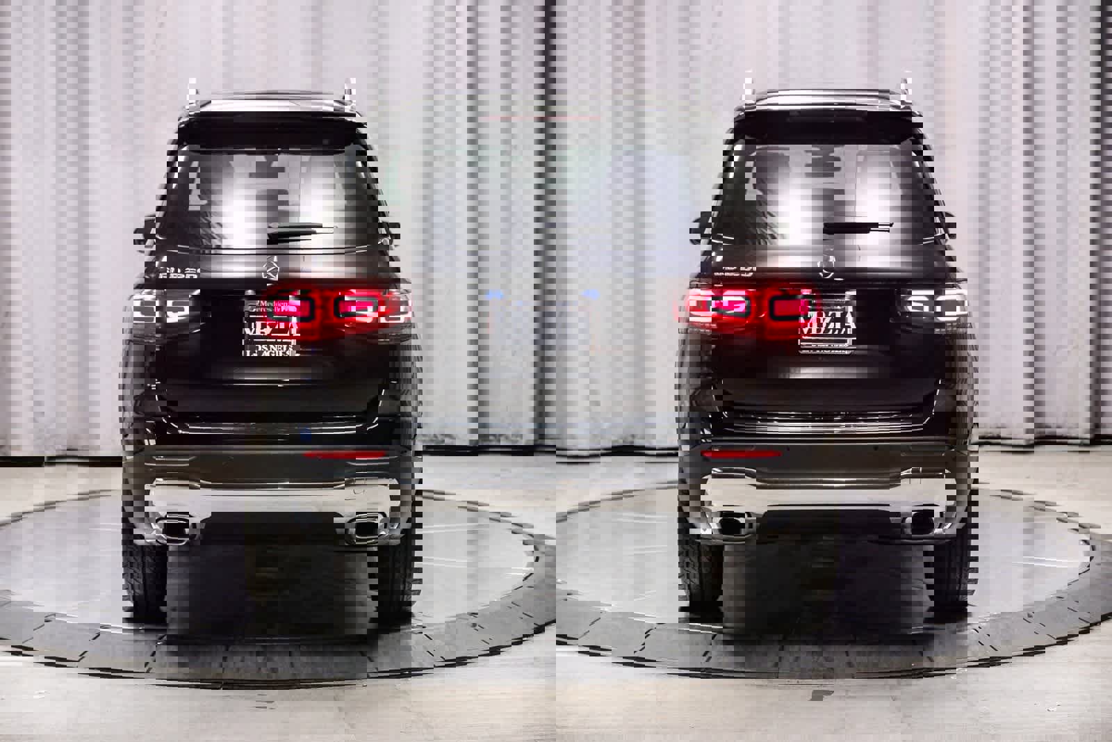 Certified 2023 Mercedes-Benz GLB 250 image 3