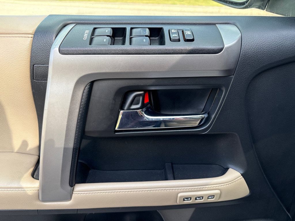 Used 2019 Toyota 4Runner Limited RWD image 16