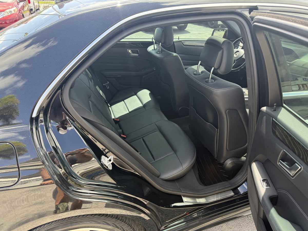 Used 2015 Mercedes-Benz E 350 4MATIC Sedan image 17