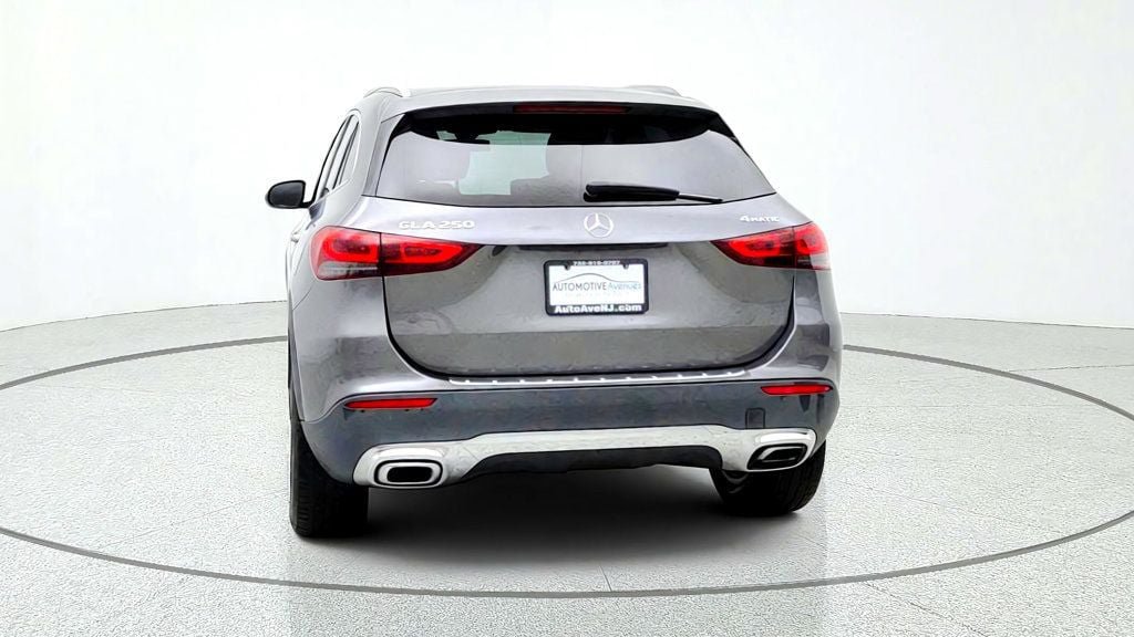 Used 2021 Mercedes-Benz GLA 250 4MATIC w/ Premium Package image 6