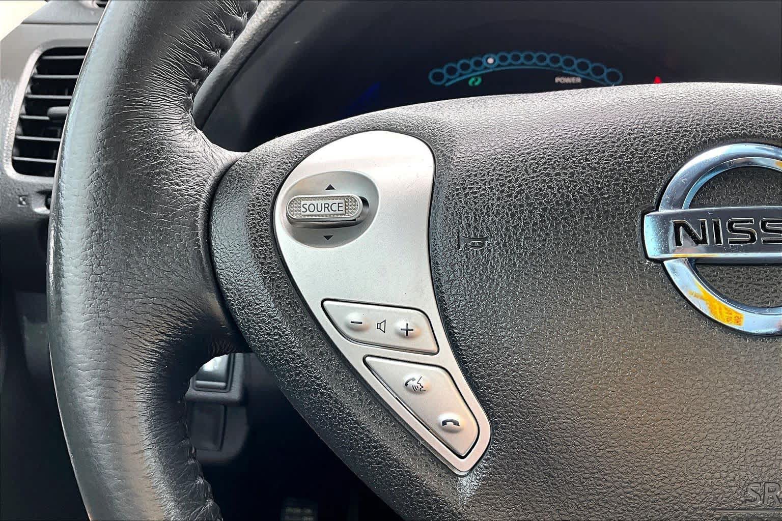 Used 2015 Nissan Leaf S w/ Charge Package FWD image 22