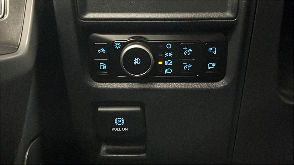 Used 2025 Ford F150 XLT w/ Equipment Group 302A MID AWD/4WD image 27