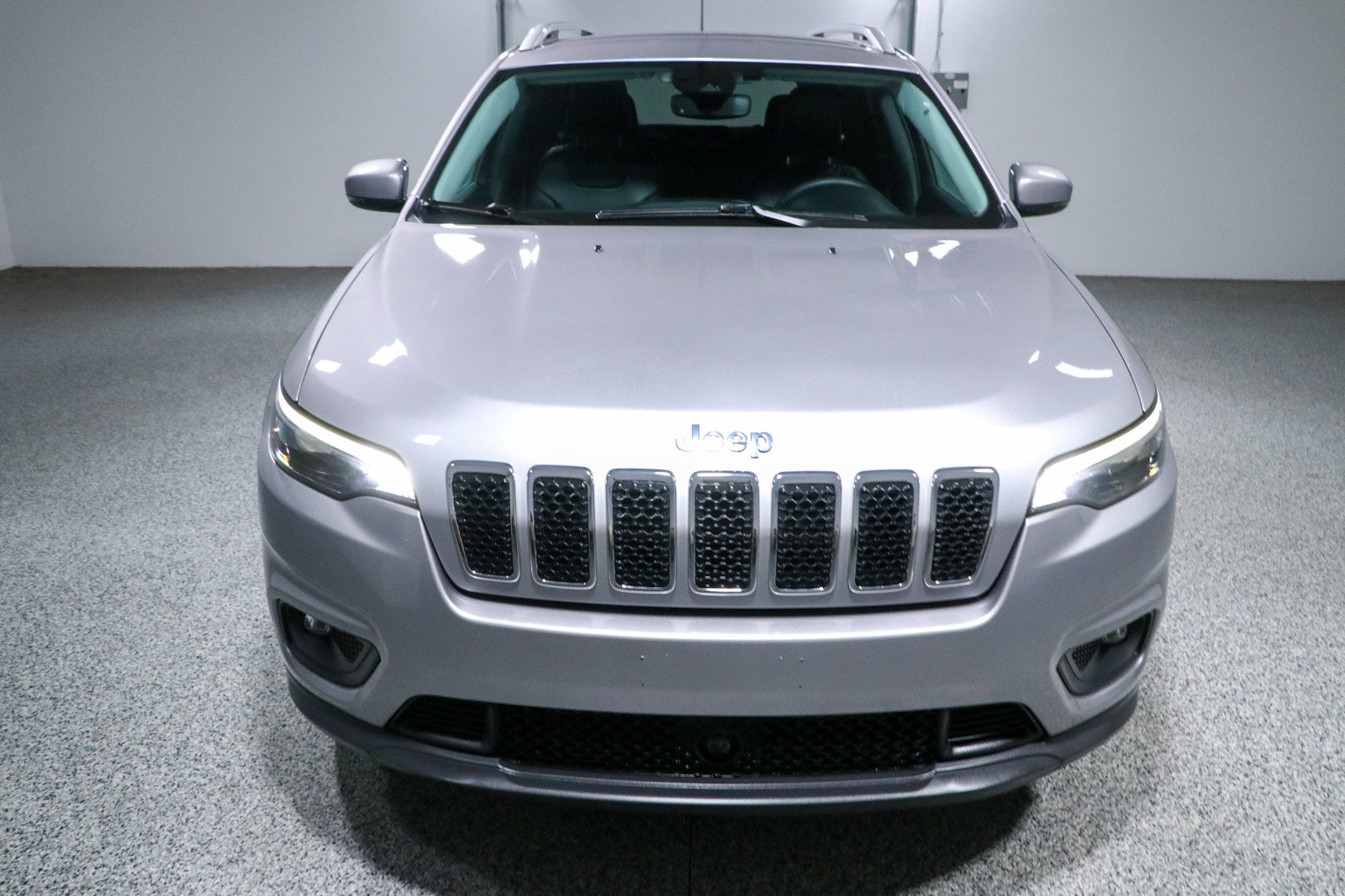 Used 2021 Jeep Cherokee Latitude Lux w/ Comfort/Convenience Group AWD/4WD image 4