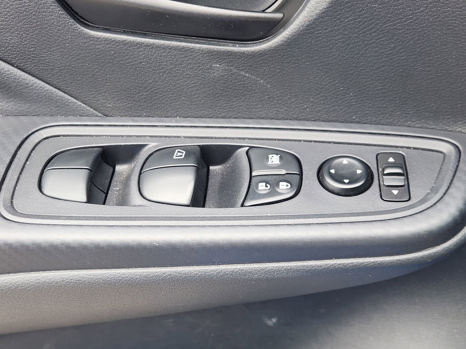 Used 2024 Nissan Versa S w/ Trunk Package FWD image 28