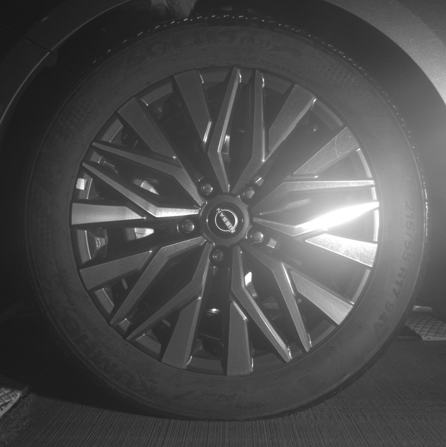 Used 2025 Nissan Altima 2.5 SV FWD image 10