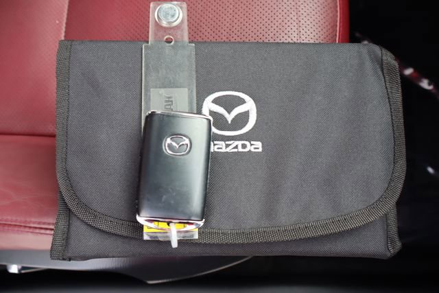 Used 2023 MAZDA CX-9 Carbon Edition AWD/4WD image 52
