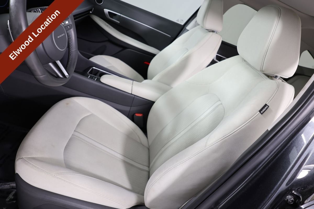 Used 2024 Hyundai Sonata SEL w/ Convenience Package FWD image 10
