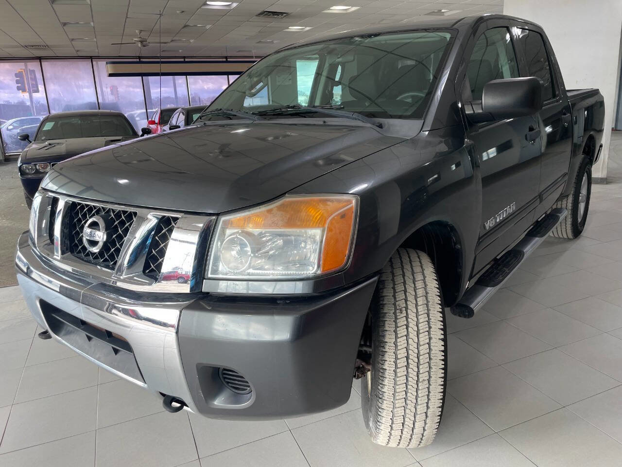 Used 2012 Nissan Titan SV image 3