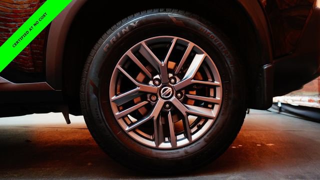 Certified 2021 Nissan Rogue S image 76