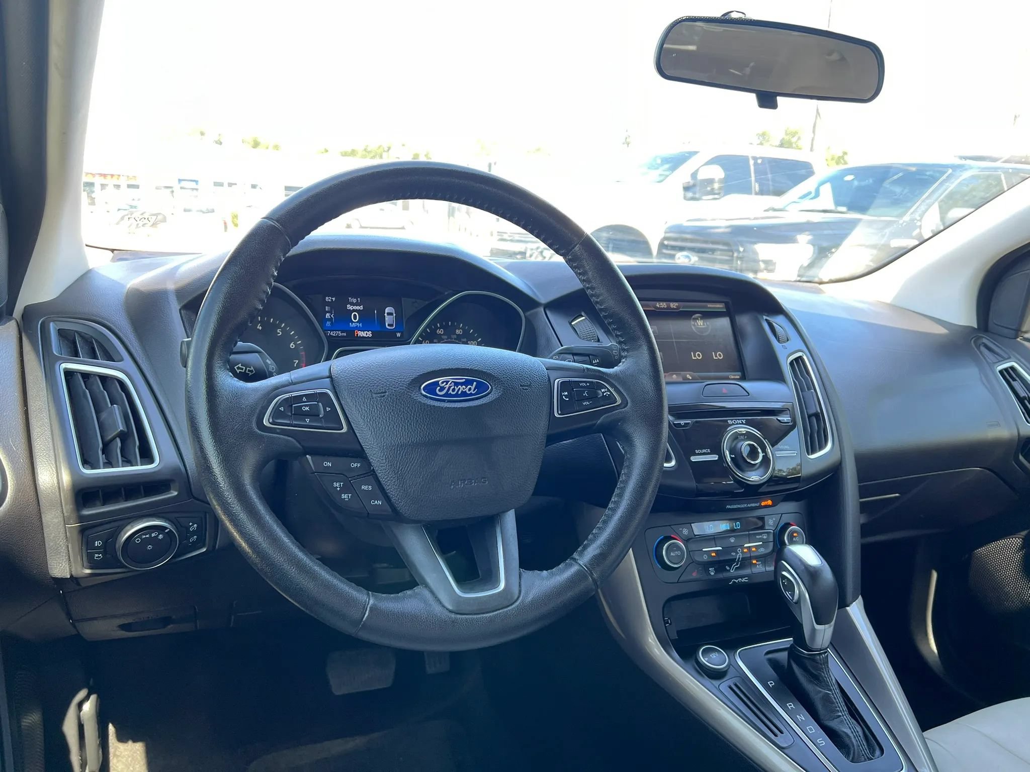 Used 2015 Ford Focus Titanium FWD image 15