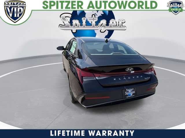 New 2026 Hyundai Elantra Sport FWD image 7