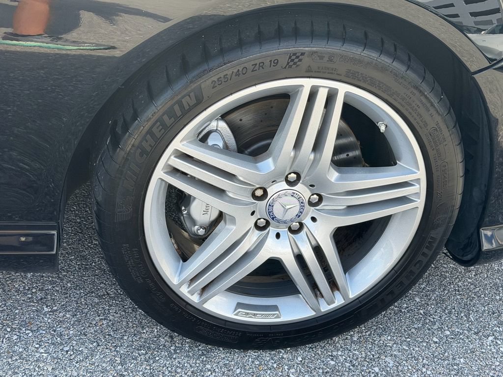 Used 2013 Mercedes-Benz CL 550 4MATIC image 15