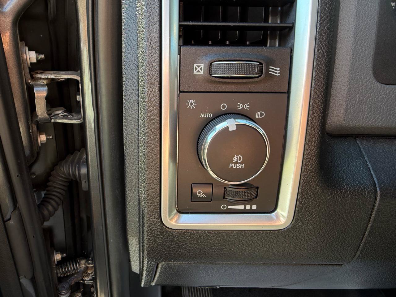 Used 2014 RAM 3500 Big Horn AWD/4WD image 6