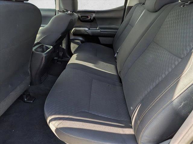 Used 2021 Toyota Tacoma SR5 w/ Trail Edition image 17