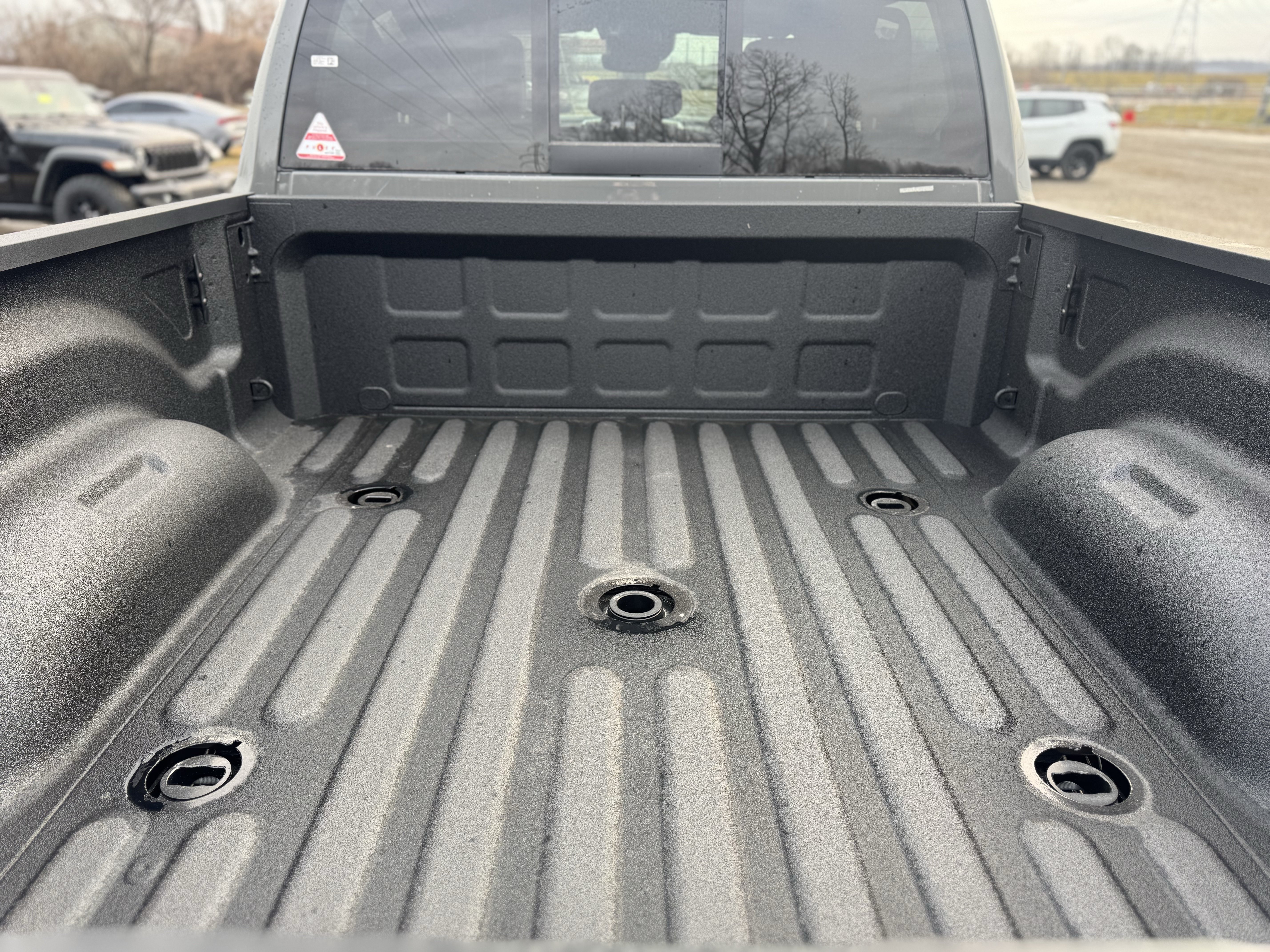 New 2026 RAM 2500 Laramie AWD/4WD image 10