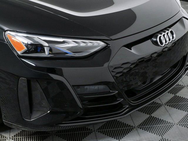 Used 2024 Audi RS e-tron GT image 34