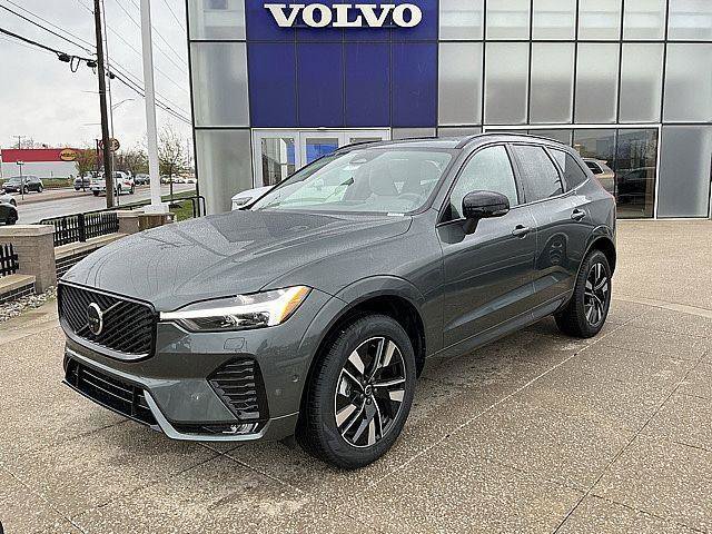 New 2026 Volvo XC60 B5 Plus w/ Climate Package AWD/4WD image 3